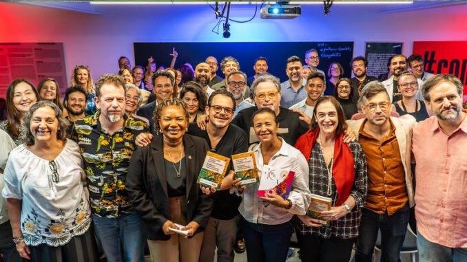 Lancamento-do-Livvo-Des-Envolvimento-Sustentavel-e-Politicas-Culturais-e-Abertura-da-Jornada-Ibercultura-Viva